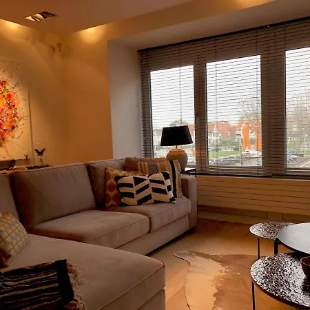 Sunny Deluxe 公寓 克诺克－海斯特